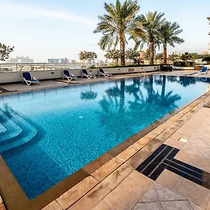 Peaks Marina Apartment