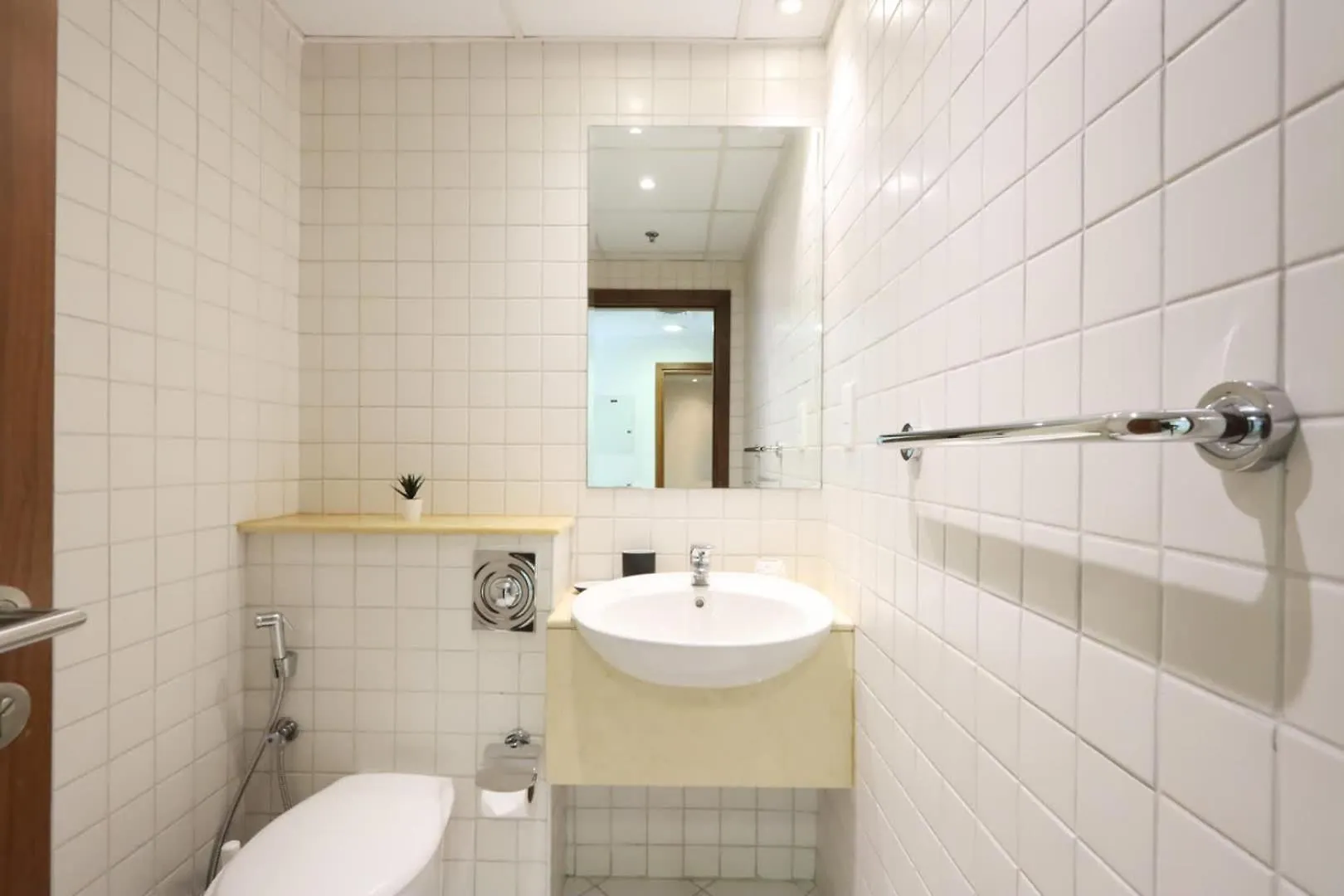 Livbnb-Stylish 1Br With Marina Views Close To The Beach Dubai Apartment