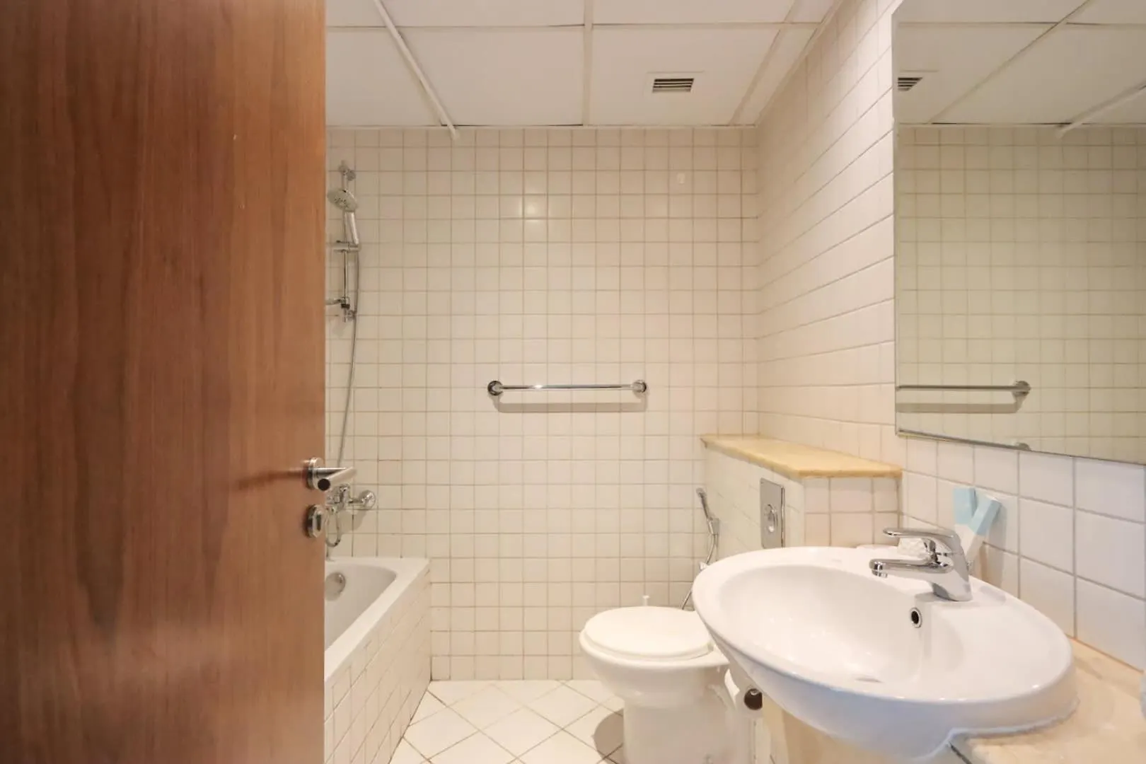 Livbnb-Stylish 1Br With Marina Views Close To The Beach Dubai