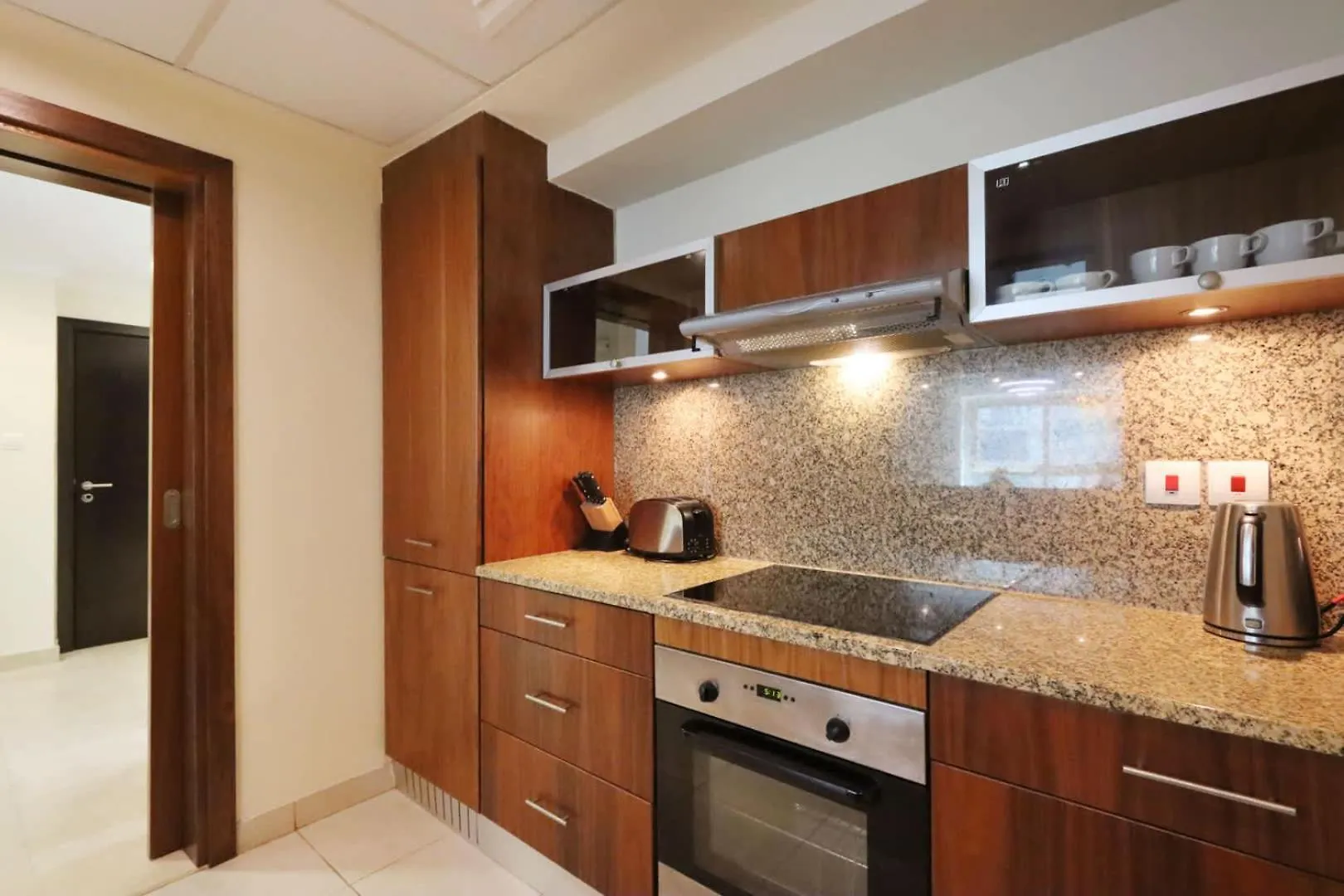 Apartment Livbnb-Stylish 1Br With Marina Views Close To The Beach Dubai